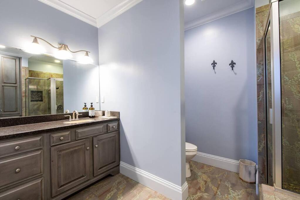 לואיוויל Downtown Sophistication/ Two Bedroom / Two Bath מראה חיצוני תמונה